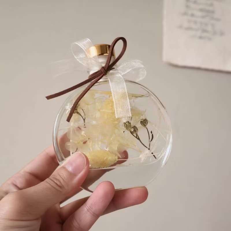 奶黃色永生花浮游花夜燈 畢業 生日 情人節週年禮物