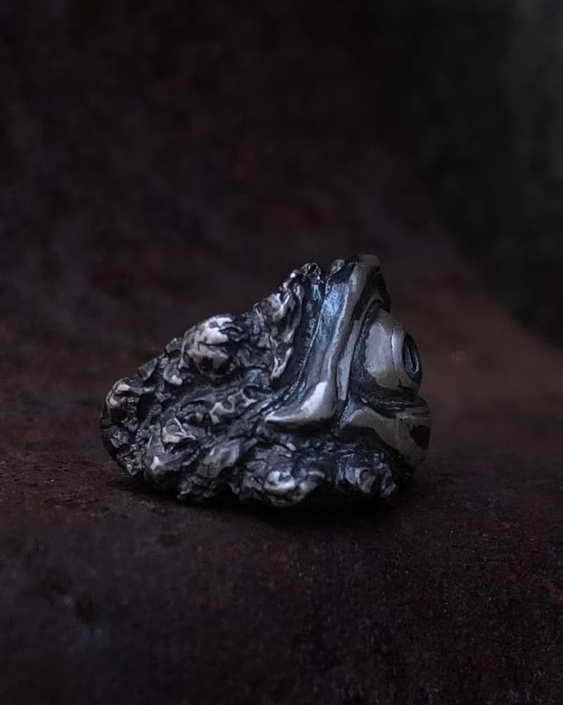 監視耳骨夾 Oversee ear cuff