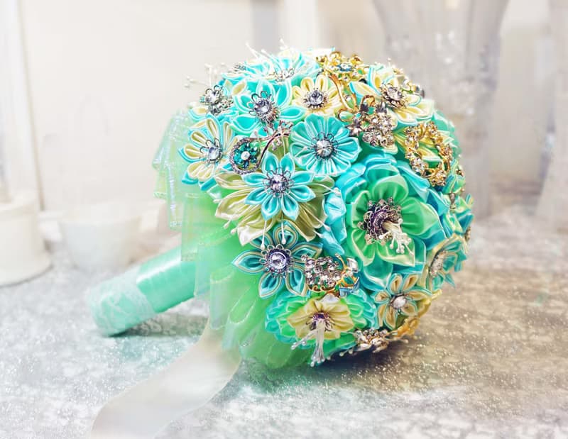 珠寶捧花神話系 春神降臨純手工緞帶花束(精美禮盒)