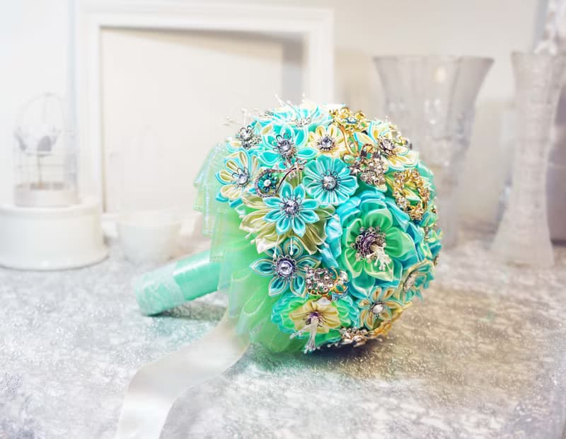 珠寶捧花神話系 春神降臨純手工緞帶花束(精美禮盒)