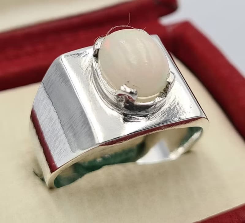 Beautiful Opal Ring Unisex White Opal Stone Jewelry Valentine Day Gift For Him N