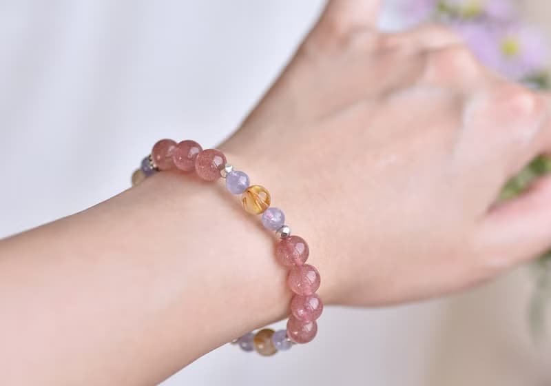 草莓晶+丹泉石+鈦晶+花朵純銀水晶手鍊