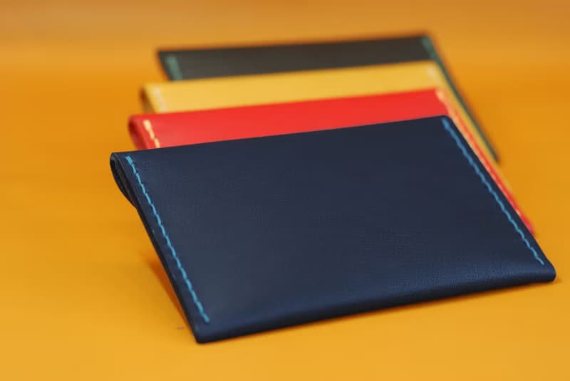 隨手名片夾/零錢包-圓 真皮手縫 (紅色)