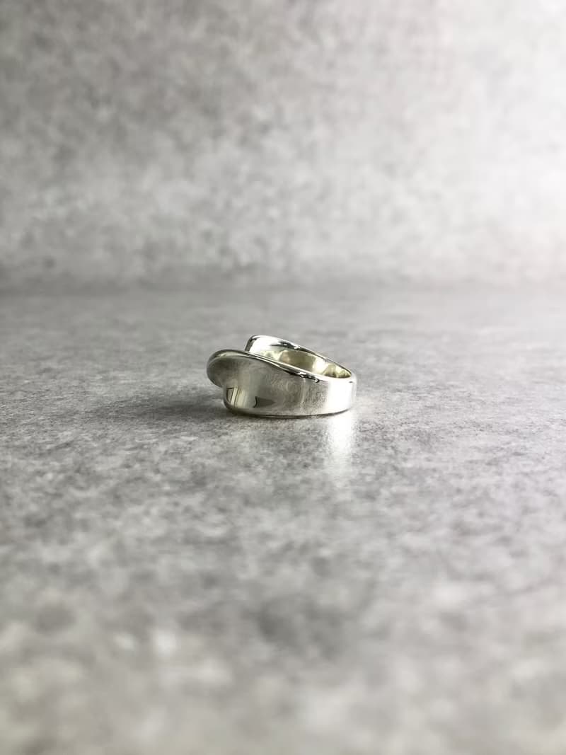 【 日本直送　名牌中古包 】CHANEL シャネル リング シルバー ツイスト SILVER925 vintage ヴィンテージ オールド xe32nf