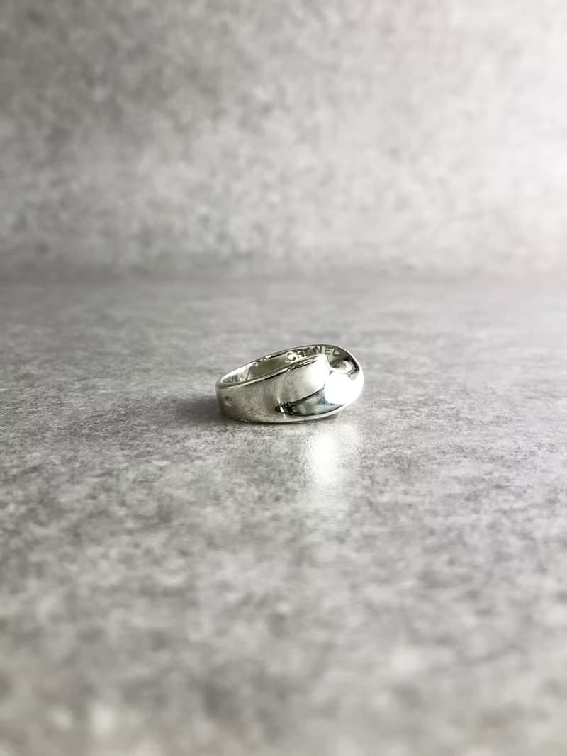 【 日本直送　名牌中古包 】CHANEL シャネル リング シルバー ツイスト SILVER925 vintage ヴィンテージ オールド xe32nf