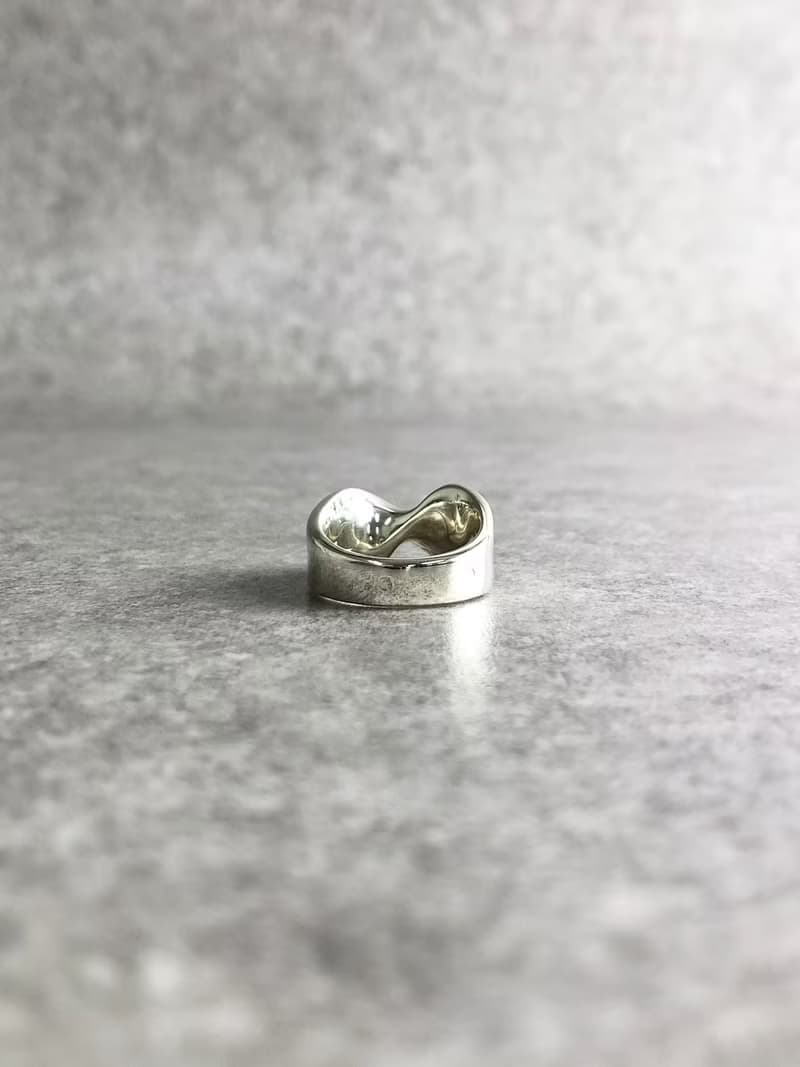 【 日本直送　名牌中古包 】CHANEL シャネル リング シルバー ツイスト SILVER925 vintage ヴィンテージ オールド xe32nf