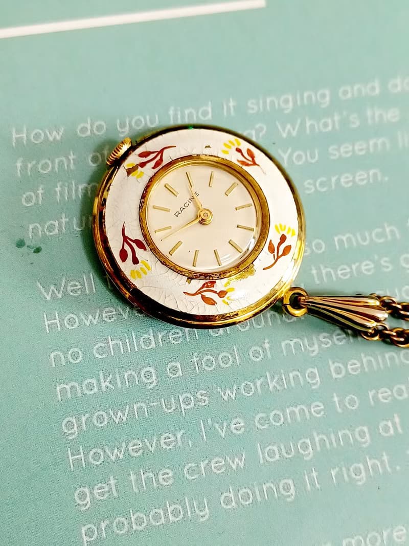 vintage jewelry PACINE 白琺瑯花鳥機械錶  項鍊 1880元