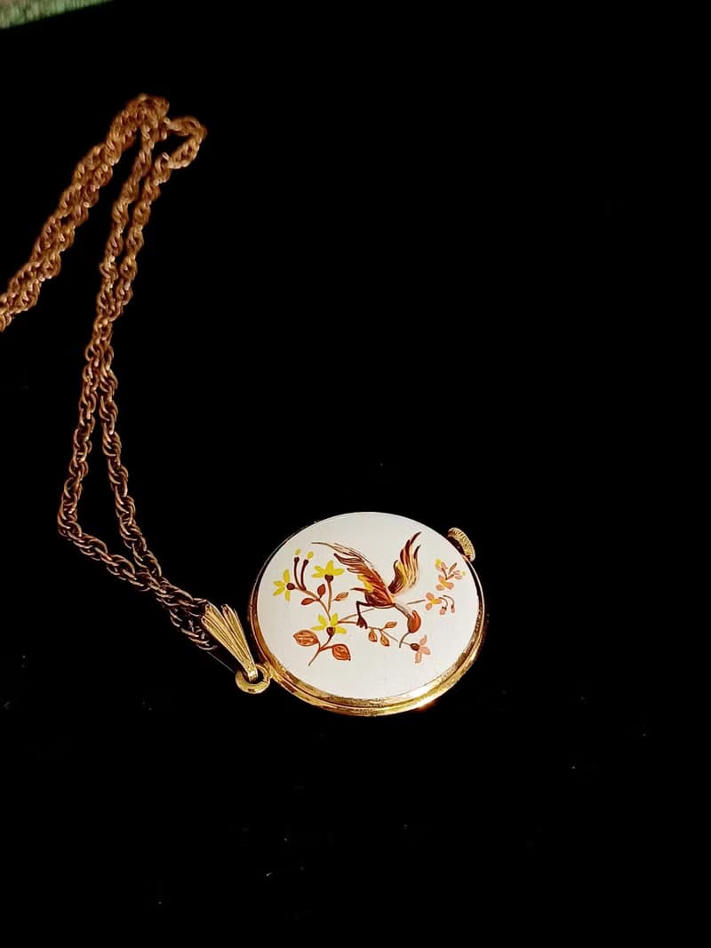 vintage jewelry PACINE 白琺瑯花鳥機械錶  項鍊 1880元