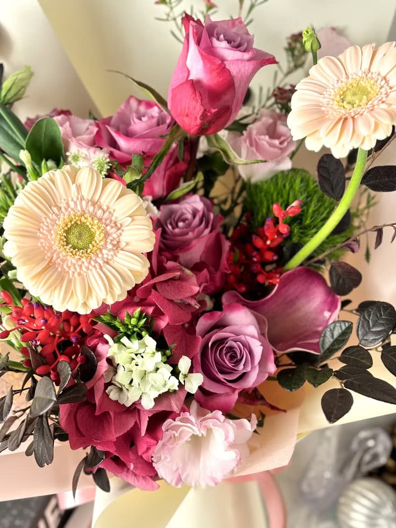 Rose Bouquet-俏皮玫瑰鮮花花束