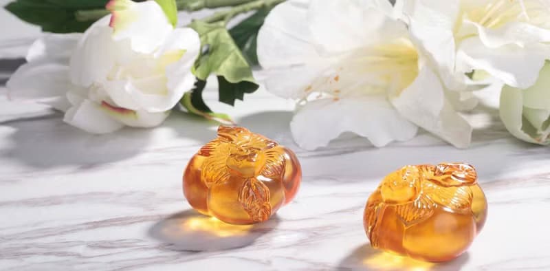 LIULI LIVING 連連好事 雙柿雙喜 好運人緣 含牡丹花飾底座