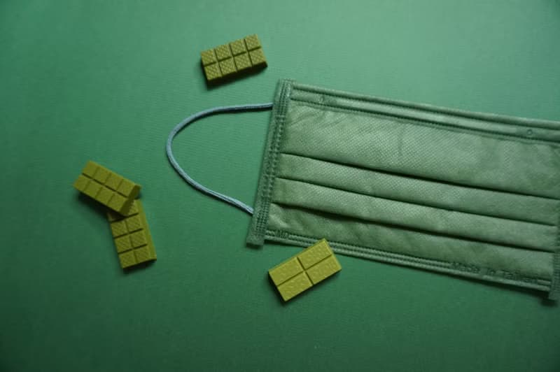 【奕綸台灣製】成人平面醫療口罩_抹茶巧克力 (30入/盒) 精裝限定