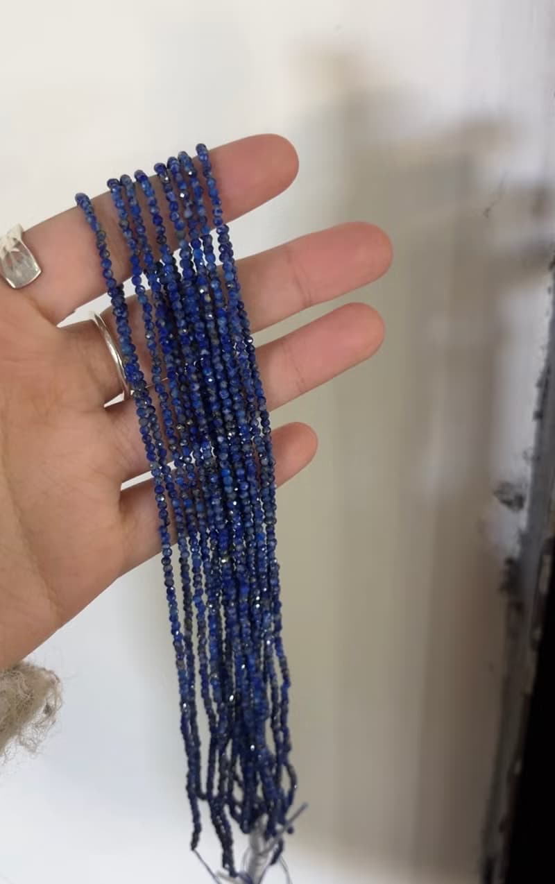 KUÂN KUÂN 細閃青金石項鍊