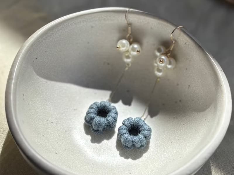 【原創－飾品】珍珠簍空花 手作編織 耳環 耳針 耳夾