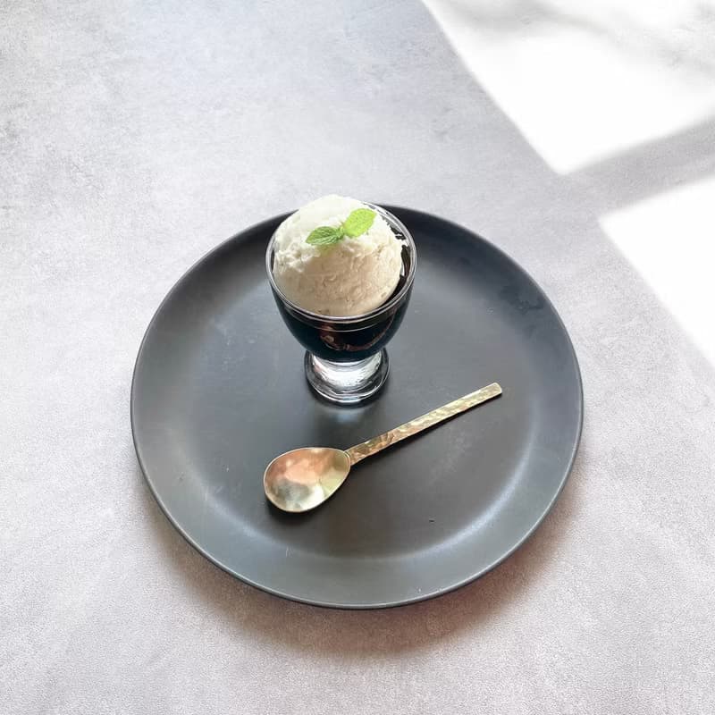 雫 槌目のシンプルな真鍮スプーン