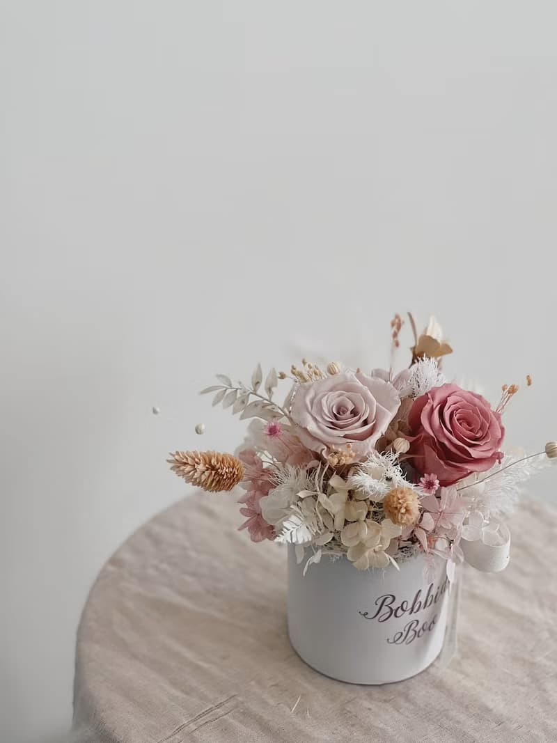 【永生玫瑰花盆花】• 情人節禮物/生日禮物/永生花/永生玫瑰花