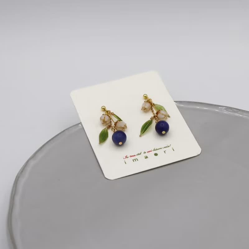 blueberryピアス_sodalite
