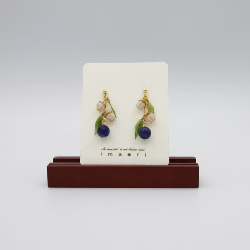 blueberryピアス_sodalite