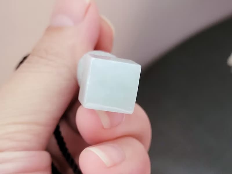 【純翠】天然翡翠 白冰阿彌陀佛吊墜印章兩用款 | 佛系