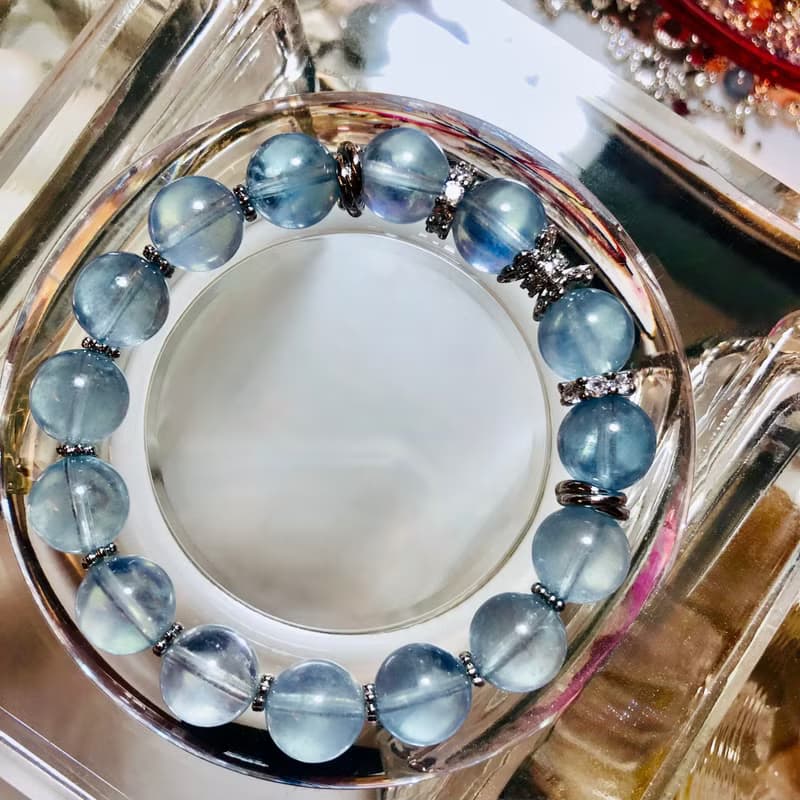 ITS-B660【設計款・精品淨透冰海藍寶】天然石水晶手鍊手環