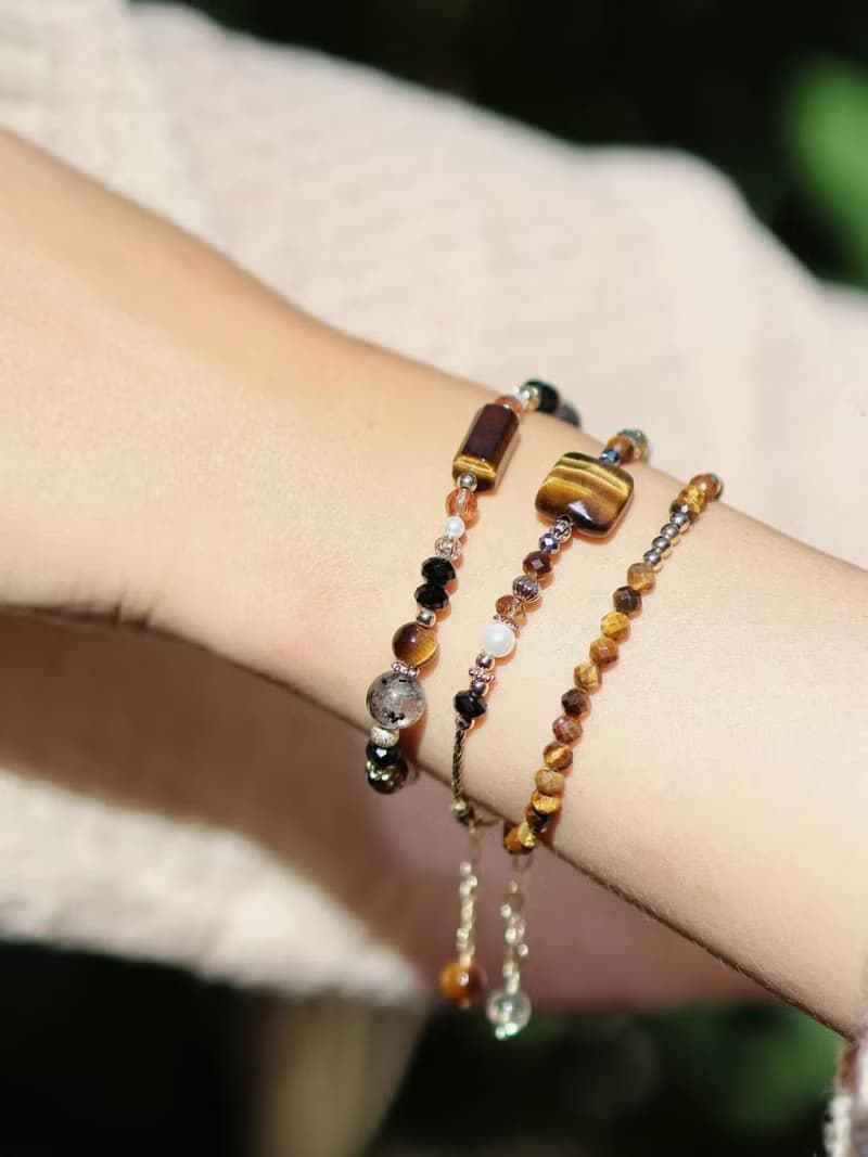 幸福躲貓貓。黃虎眼 尖晶石 黑金超七 14K包金 水晶礦石設計手鍊