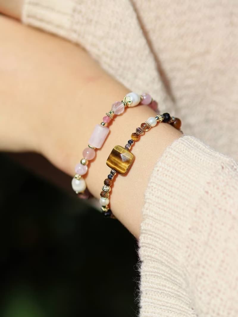 幸福躲貓貓。黃虎眼 尖晶石 黑金超七 14K包金 水晶礦石設計手鍊