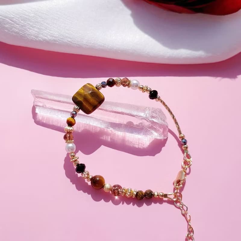 幸福躲貓貓。黃虎眼 尖晶石 黑金超七 14K包金 水晶礦石設計手鍊