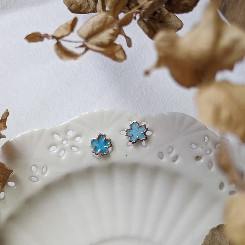 【春天來了】落櫻系 -花晴- 琺瑯925純銀 櫻花耳針 單支耳釘