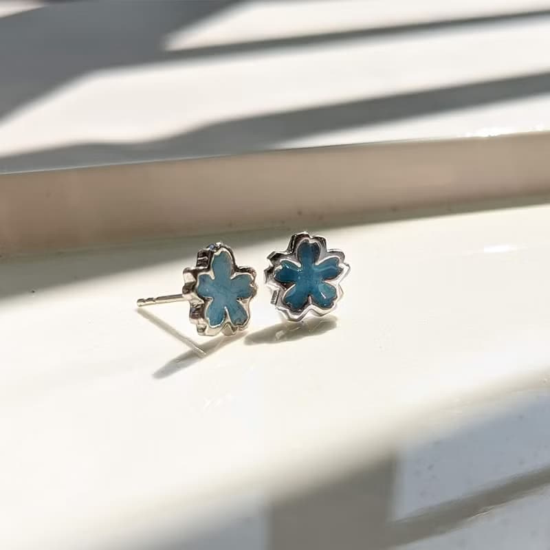 【春天來了】落櫻系 -花晴- 琺瑯925純銀 櫻花耳針 單支耳釘