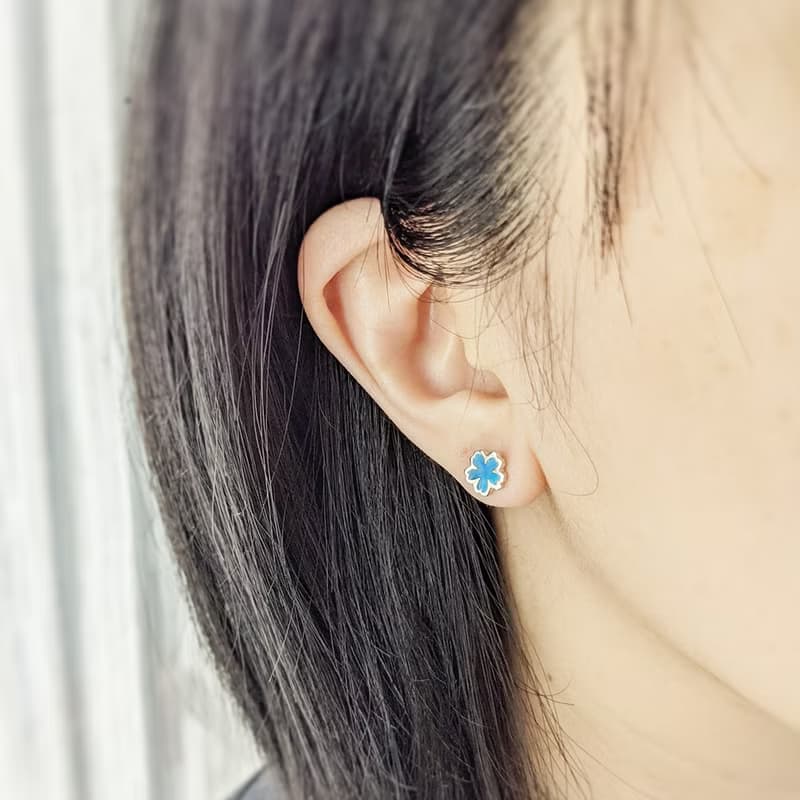 【春天來了】落櫻系 -花晴- 琺瑯925純銀 櫻花耳針 單支耳釘