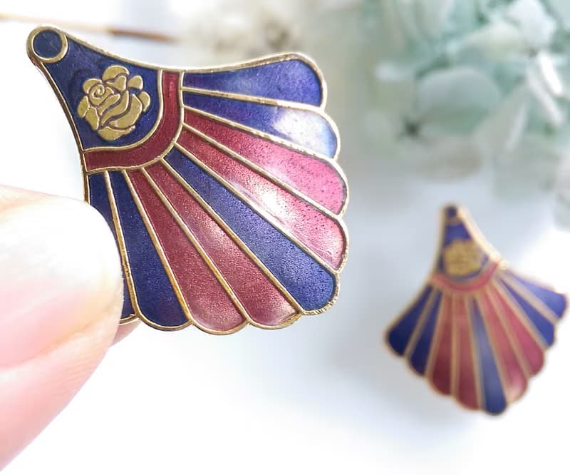 Vintage Jewelry 西洋古董飾品 景泰藍 紫紅 放射裙襬 針式耳環