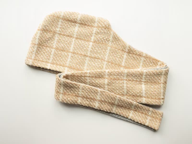 AMBER 系列 - 暮砂 * 米色 混織毛料 圍巾 連帽圍巾