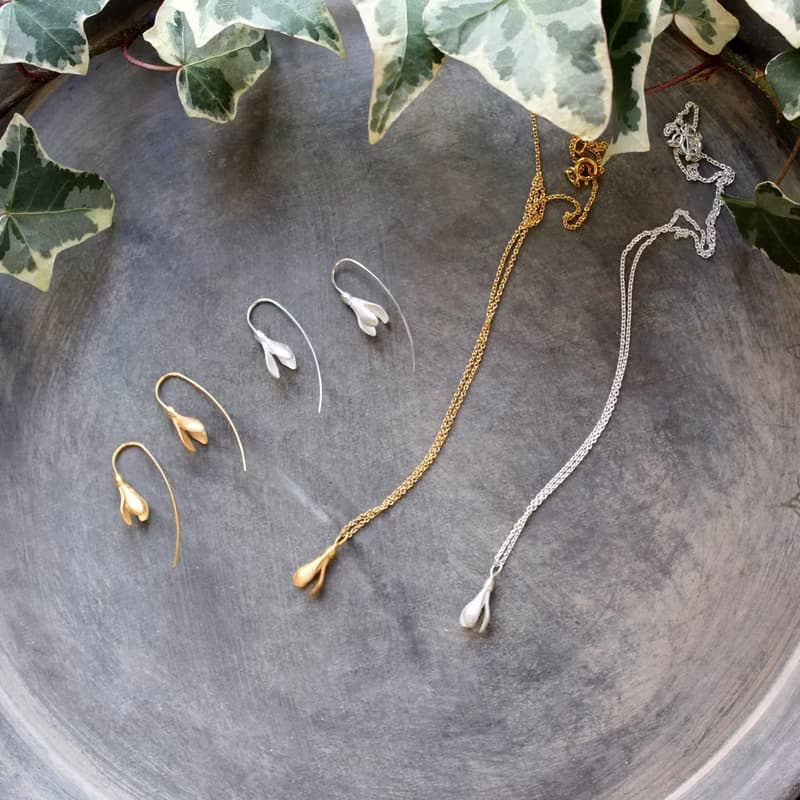 Snowdrop necklace