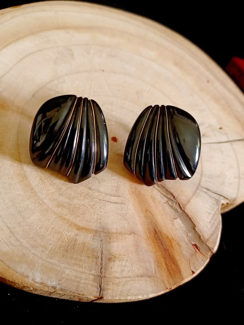 vintage jewelry Trifari 裝飾藝術黑色風格 夾式耳環