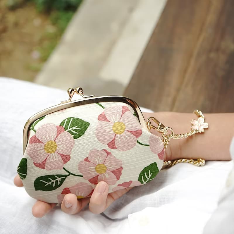 浪漫襲來|風呂敷創意親子收納口金包-敲可愛花水木|零錢包