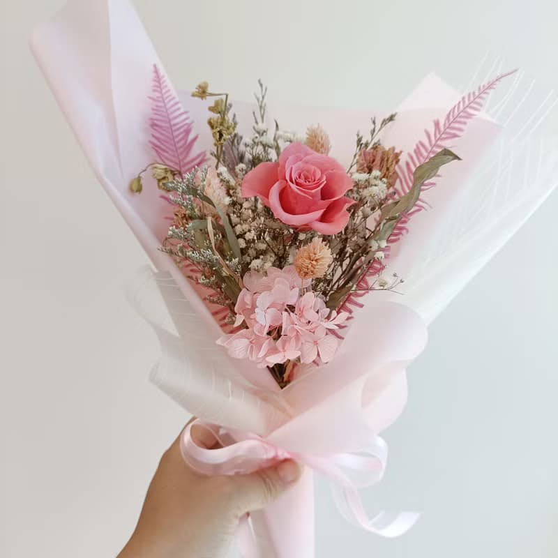 守護妳玫瑰永生乾燥花束 情人節結婚求婚告白捧花生日畢業禮物