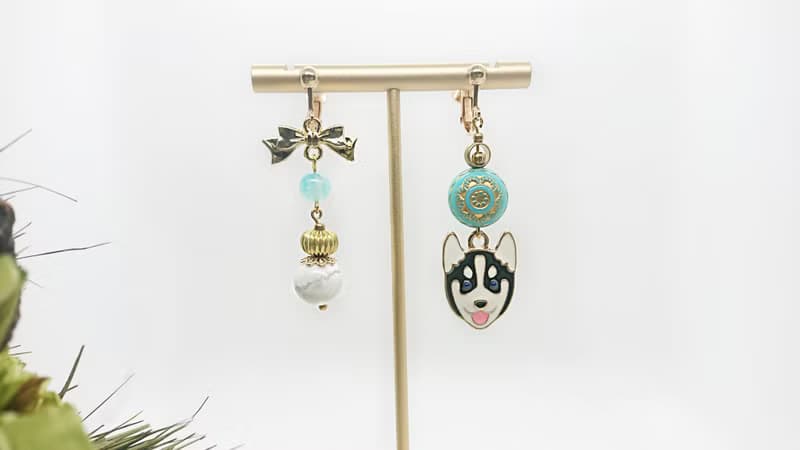 飛機耳 / 原創耳飾 / 【哈士奇】/ 天河石 / 白松石