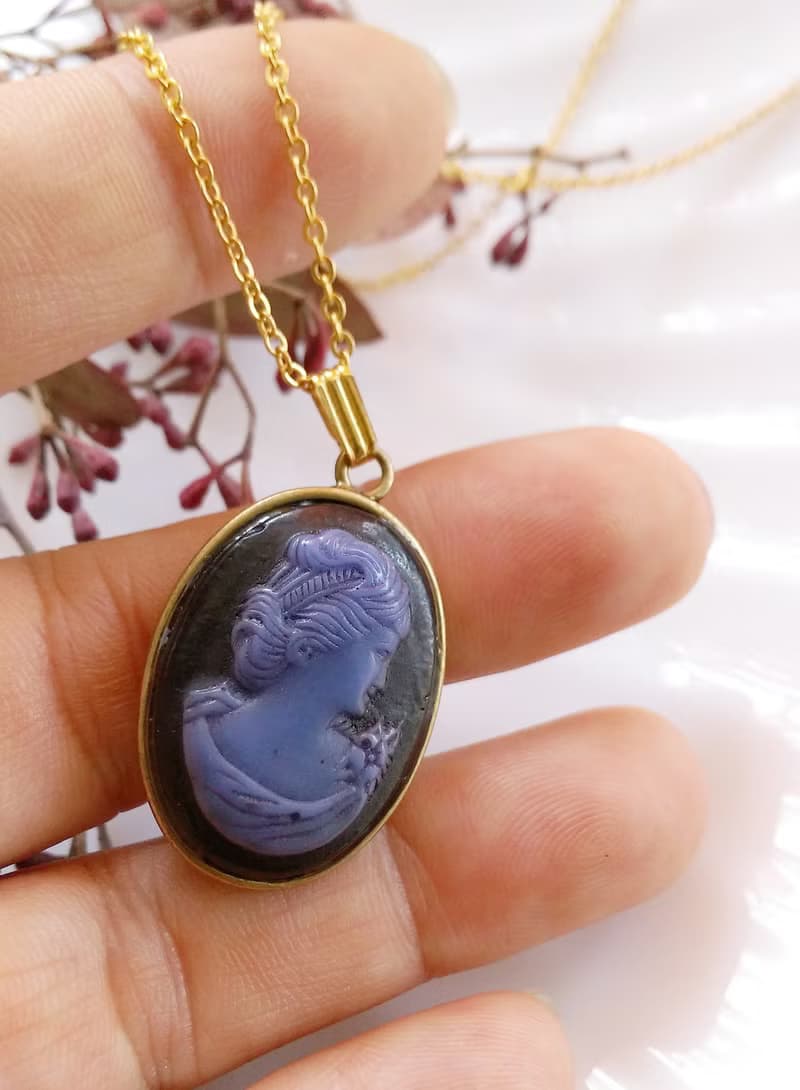 【西洋古董飾品】CAMEO 神秘仕女 黑底 秀氣 項鍊