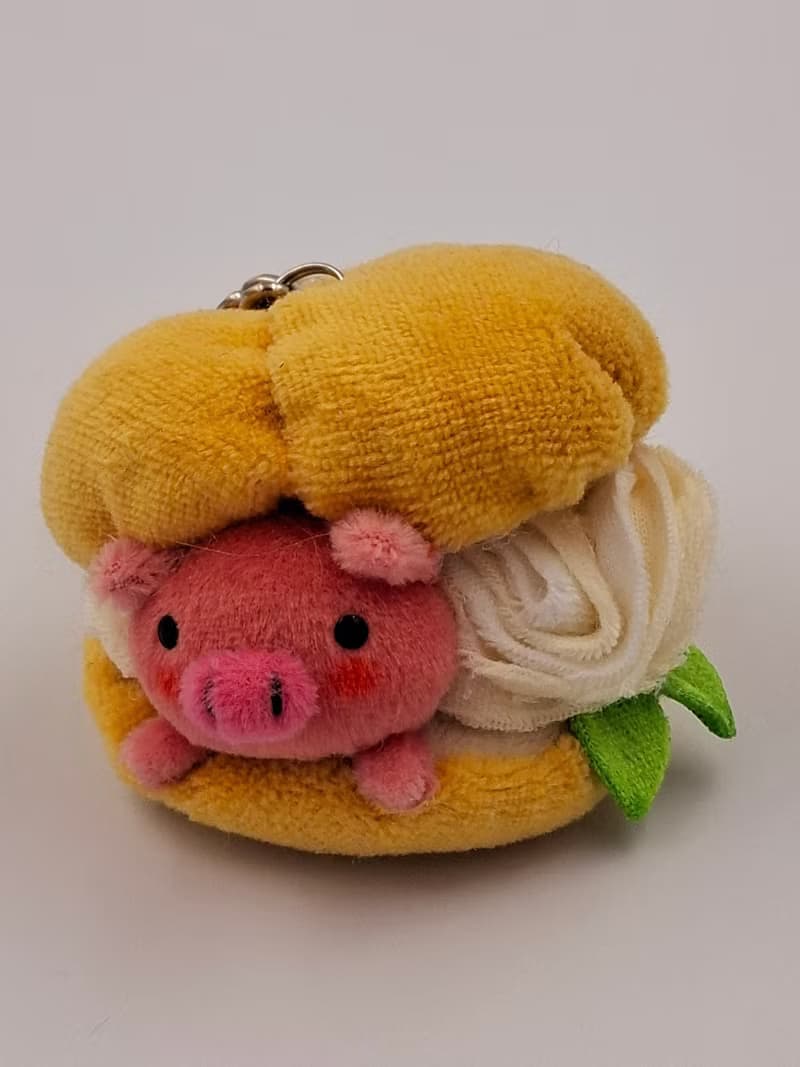 Bucute  小點心泡芙/ 迪亞豬鑰匙圈/慢一點走陪妳的鑰匙圈