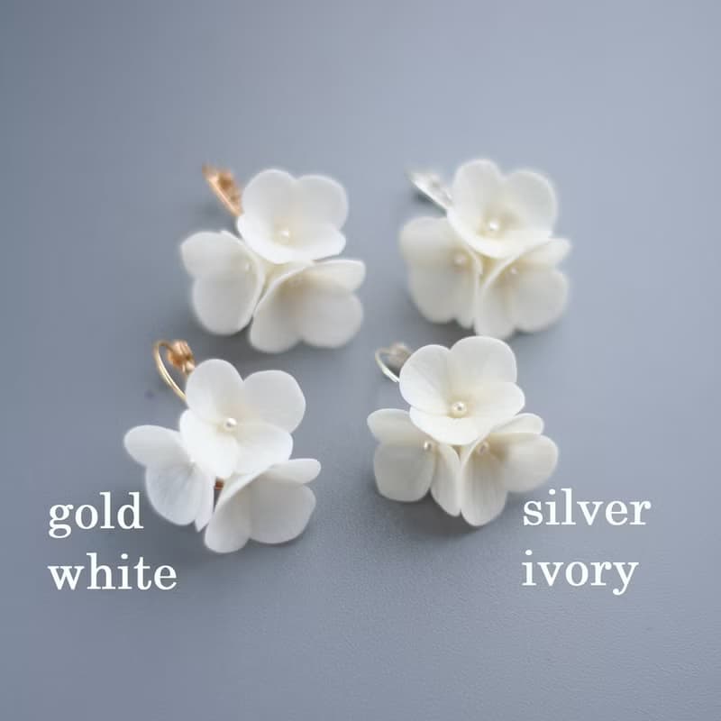 White Flower Bridal earrings Hydrangea Earrings Clip-on Floral earrings