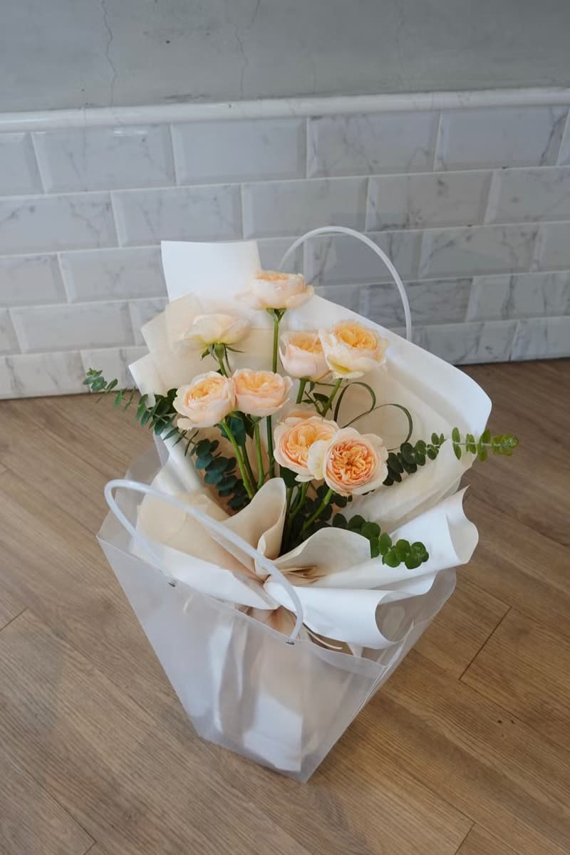 庭園玫瑰花束 韓式花束  生日花束 女友禮物 求婚花束