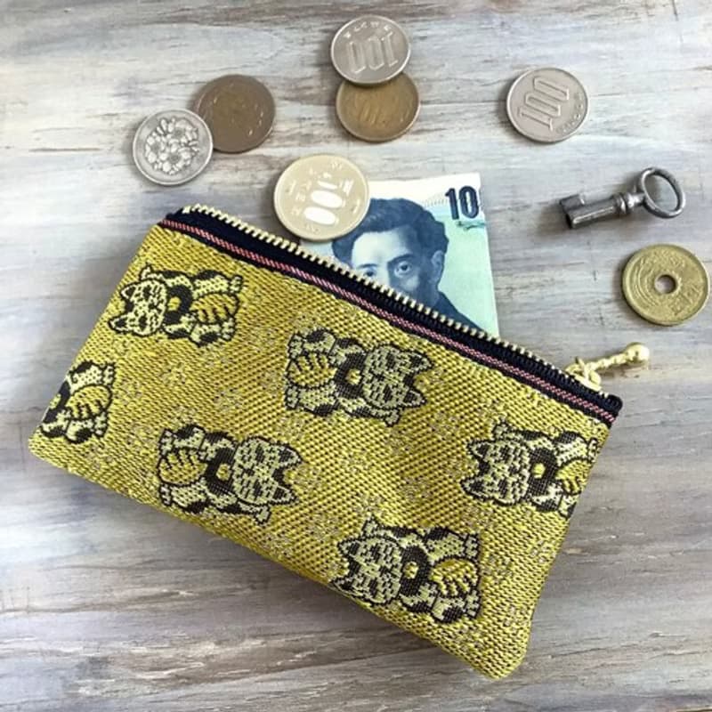 ミニポーチ【金の招き猫】畳縁製　小銭入れ　カードケース　縁起物　金　猫