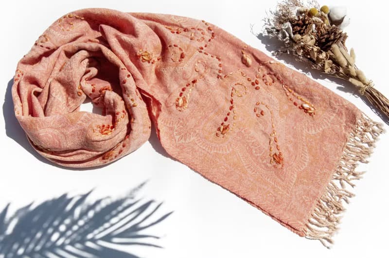 喀什米爾Cashmere/水煮羊毛披肩/針織圍巾/刺繡圍巾/羊絨披巾-花