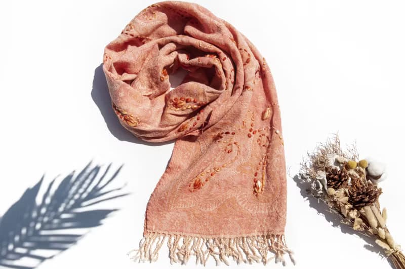 喀什米爾Cashmere/水煮羊毛披肩/針織圍巾/刺繡圍巾/羊絨披巾-花