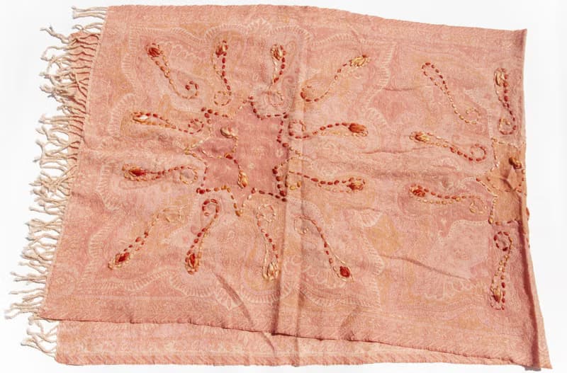 喀什米爾Cashmere/水煮羊毛披肩/針織圍巾/刺繡圍巾/羊絨披巾-花