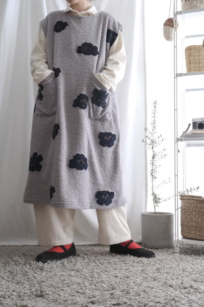 冬天的衣刺繡絨毛藍花長版背心洋裝