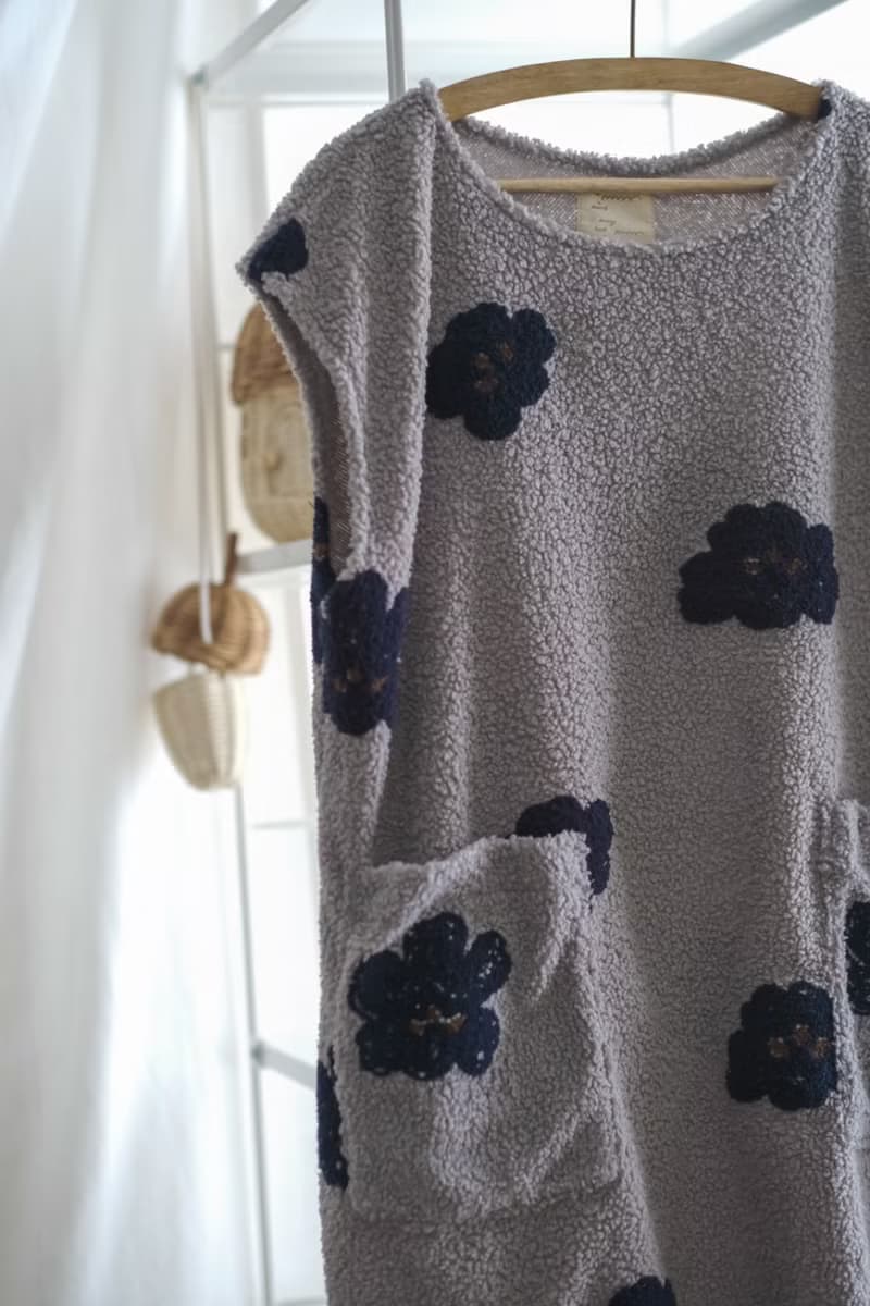 冬天的衣刺繡絨毛藍花長版背心洋裝