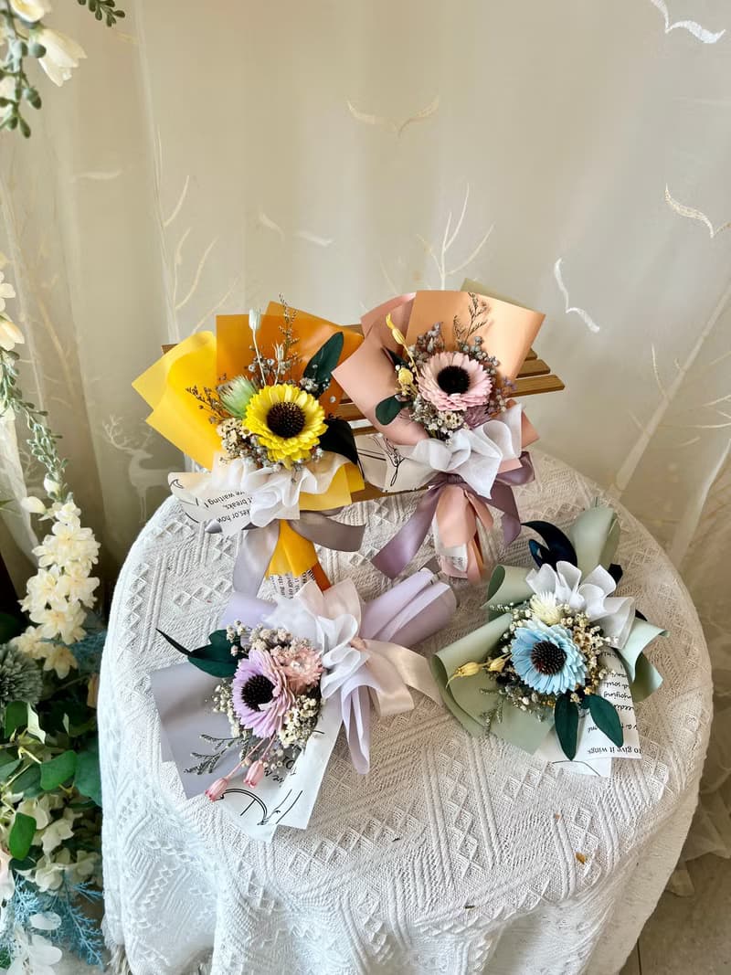 迷你心意款向日葵乾燥花束 畢業花束