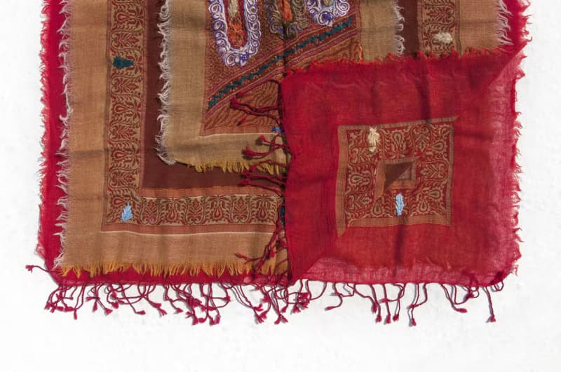 羊絨毯 刺繡毛毯 羊毛蓋毯 保暖披肩 手織圍巾 水煮羊毛披肩/針織圍巾/刺繡圍巾/羊絨披巾/喀什米爾Cashmere-花