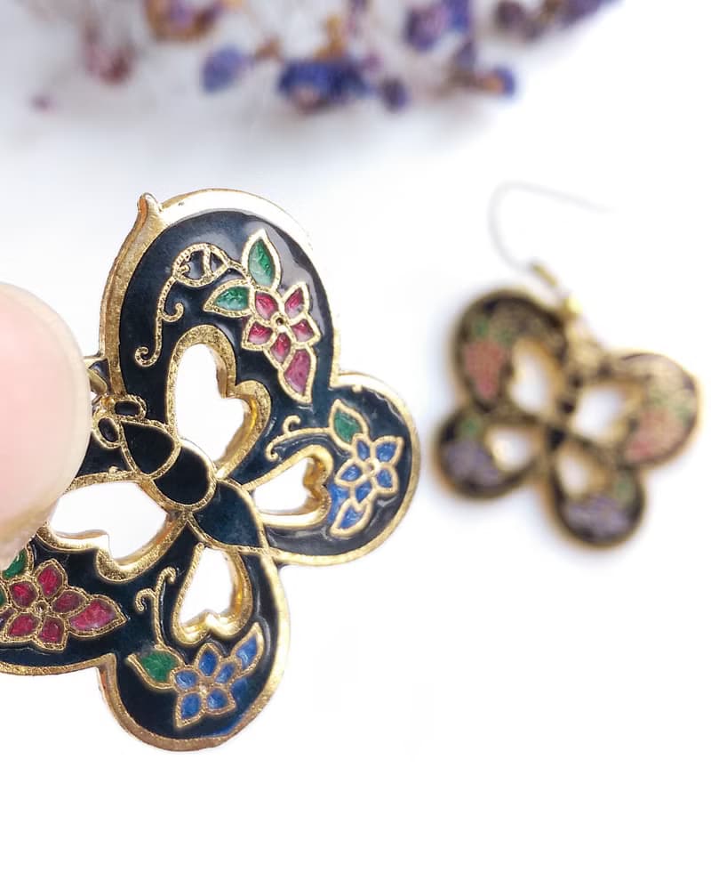 Vintage Jewelry 西洋古董飾品 黑底 蝴蝶 景泰藍 耳勾 針式耳環