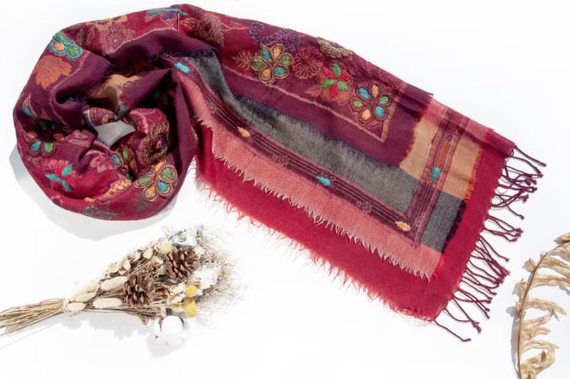 喀什米爾Cashmere/水煮羊毛披肩/針織圍巾/刺繡圍巾/羊絨披巾-花